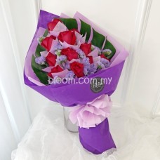 Rose Hand Bouquet 04 (12 Stalks Pink Roses)